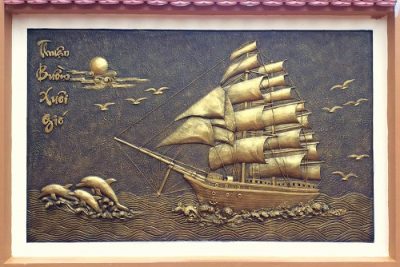 Đắp bức Thuận Buồm Xuôi Gió